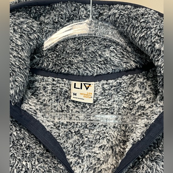 Fuzzy Pullover Front pocket Quarter zip adjustable neck sz M - Picture 6 of 13